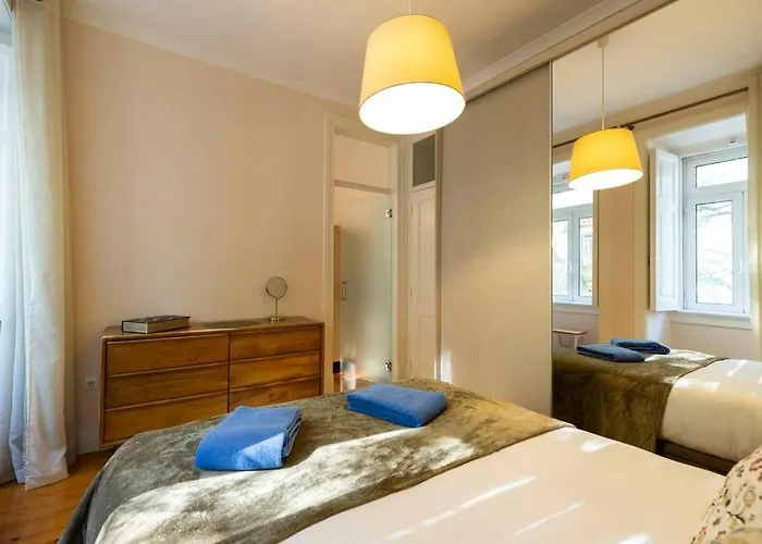 Ola - Campo Pequeno * Lisbon